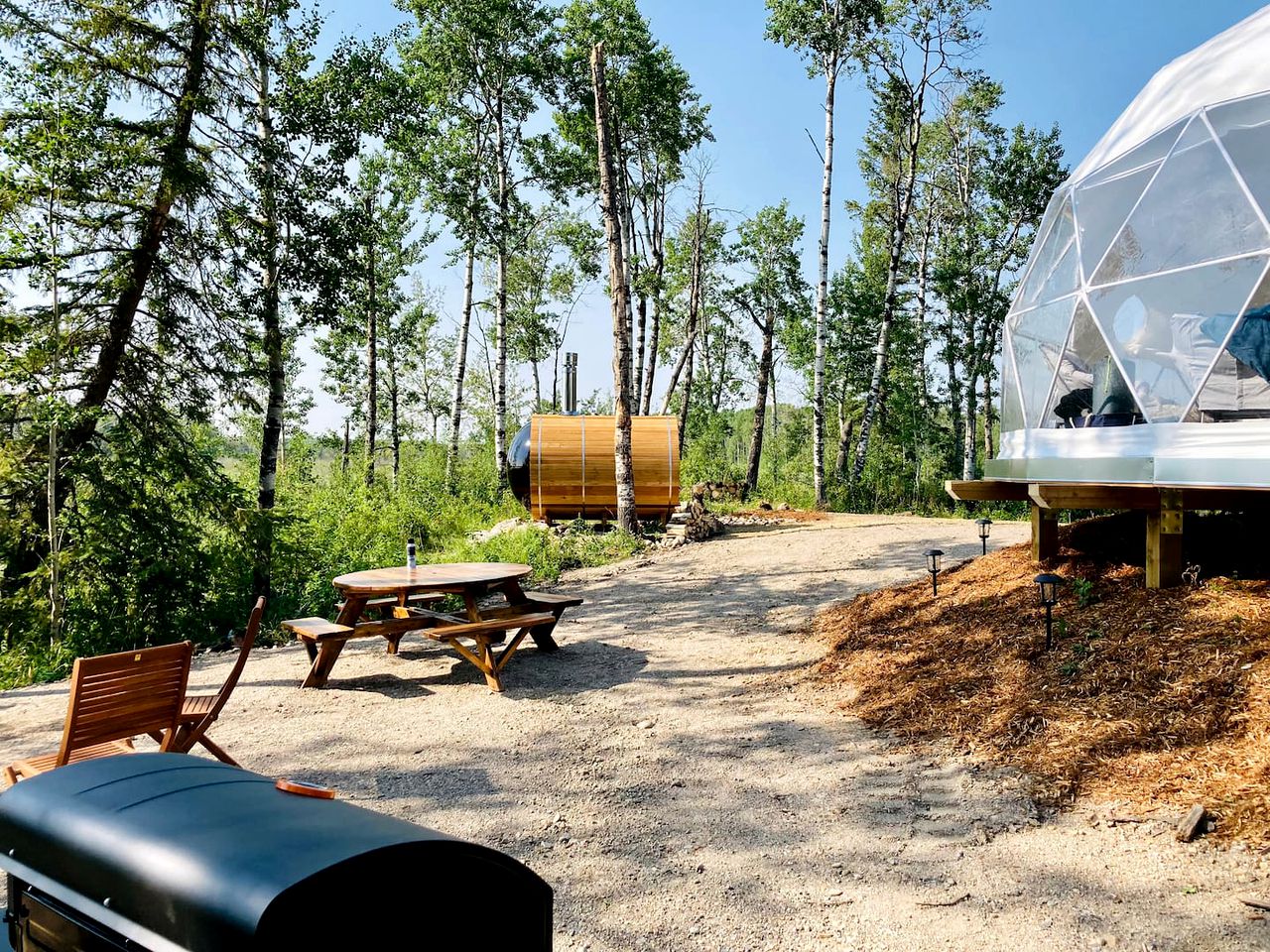 Amazing Bubble Dome in Alberta for Glamping in Canada