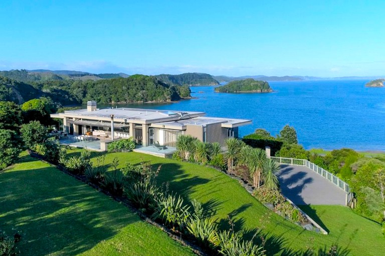 Luxury beach house for family holidays