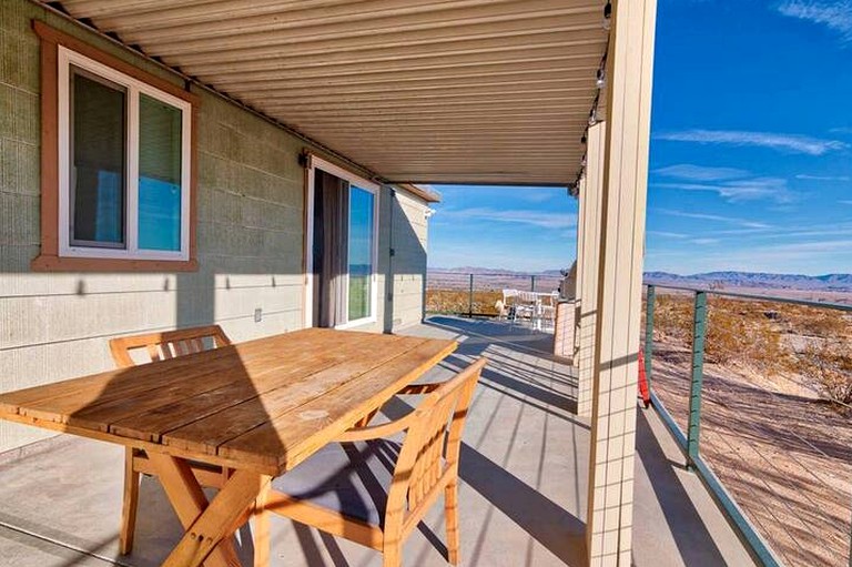 Desert Vacation Rentals Roadrunner’s Roost, Cottages, Twentynine