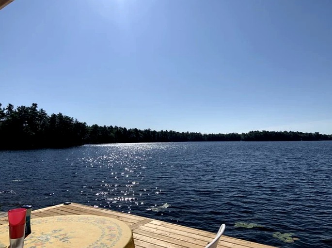 Cabins (Muskoka, Ontario, Canada)