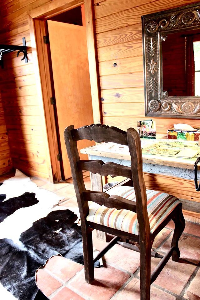 Cozy Texas Hill Country Vacation Rental near Austin