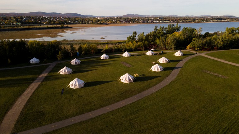 Glamping tent for a romantic getaway in Quebec