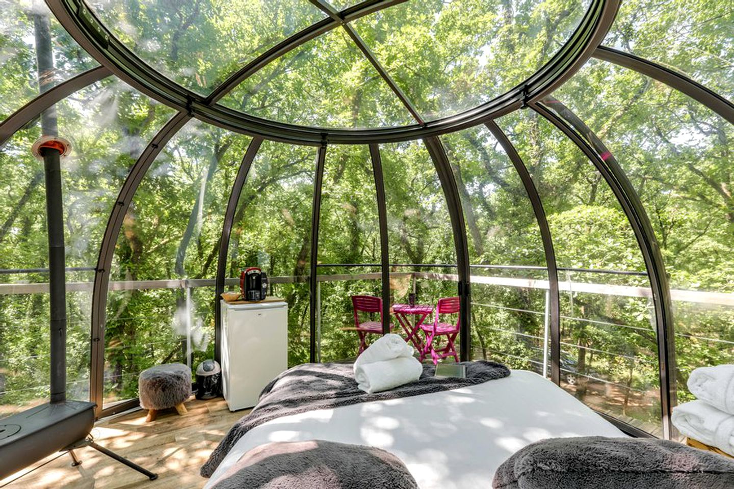 Magical Dome with a Hot Tub for a France Glamping Retreat