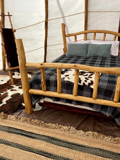 Tipis (Waupaca, Wisconsin, United States of America)