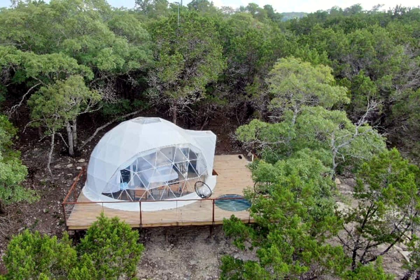 Gorgeous Glamping Dome near Marble Falls for Couples Getaways, Texas