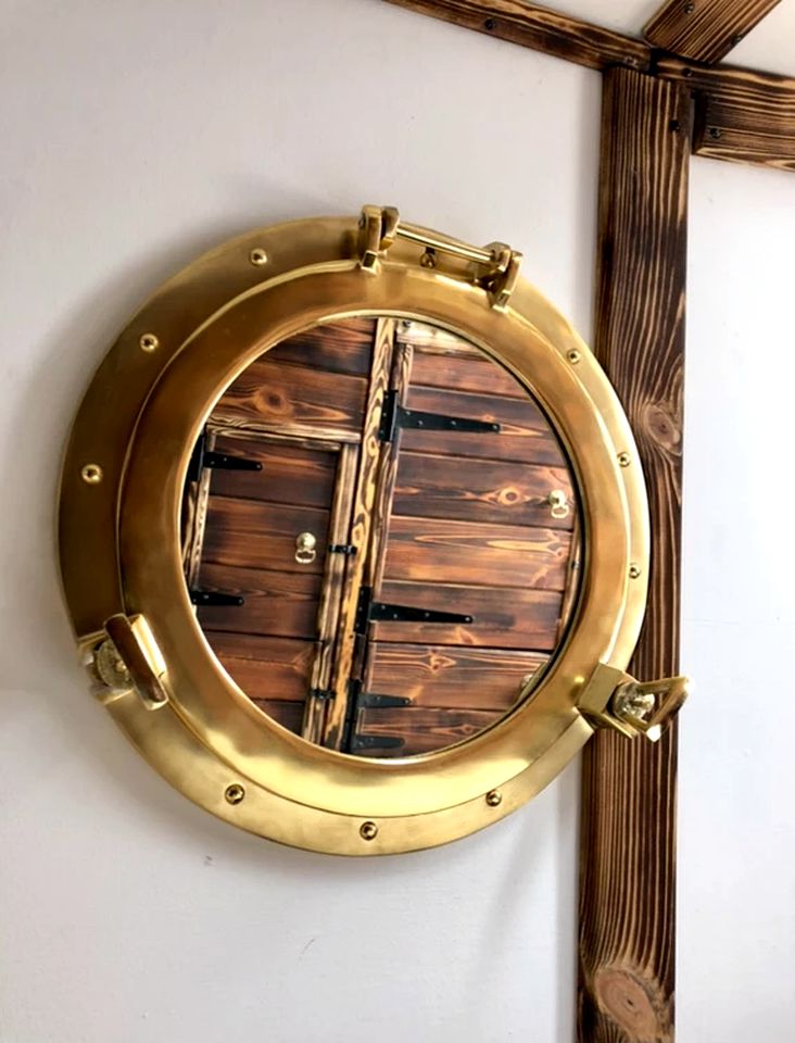 Tiny Boat Rental for One of The Best Getaways in Scotland