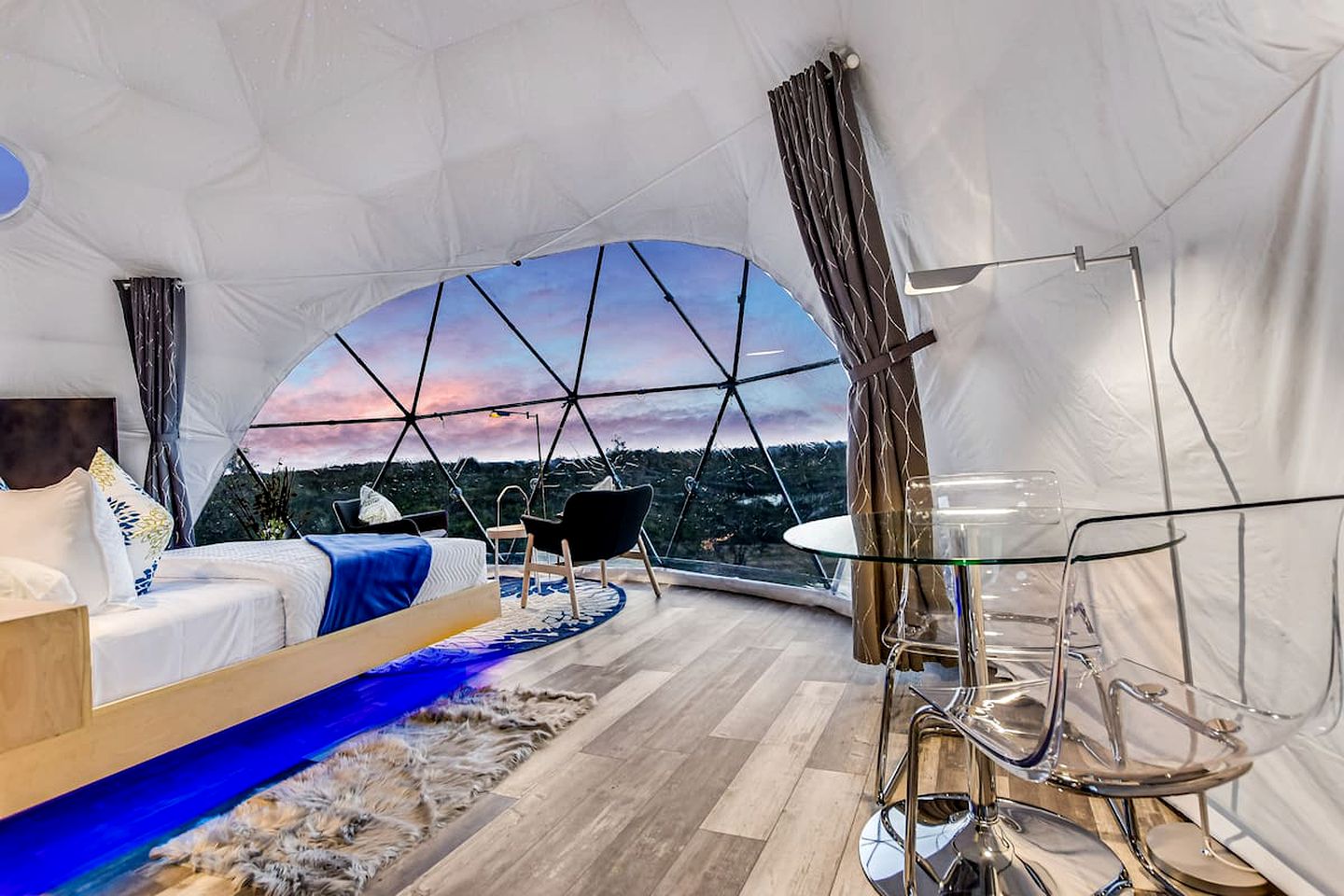 Secluded Dome Rental for Romantic Getaways in Texas