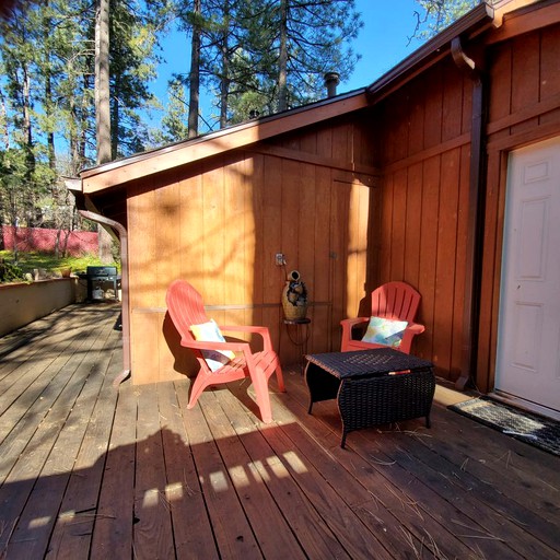 Cabins (Idyllwild-Pine Cove, California, United States of America)