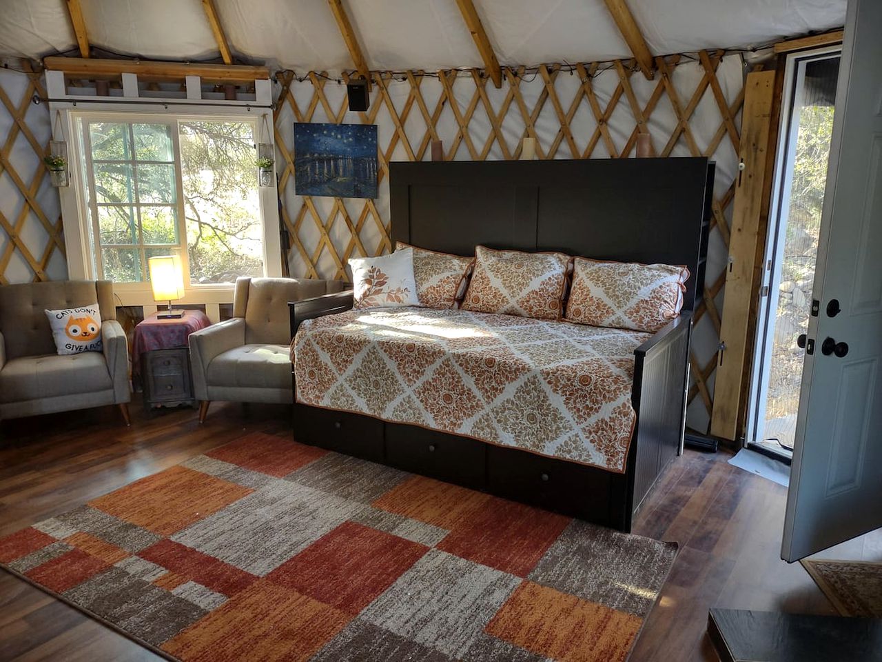 Cozy Glamping Yurt in Santa Paula for a Family Vacation in California