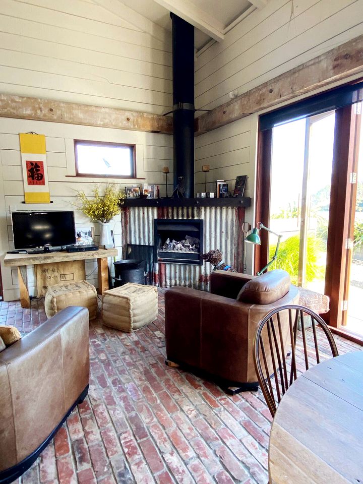 Beautifully Appointed Akaroa Accommodation for Weekend Getaways from Christchurch