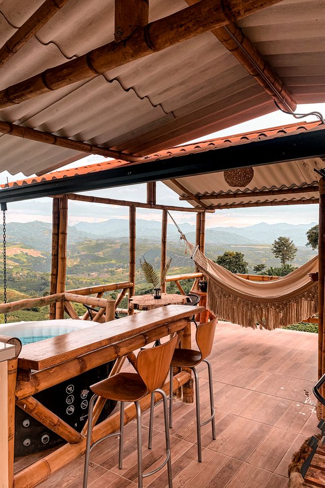 Amazing Colombia Glamping Retreat with Fabulous Views