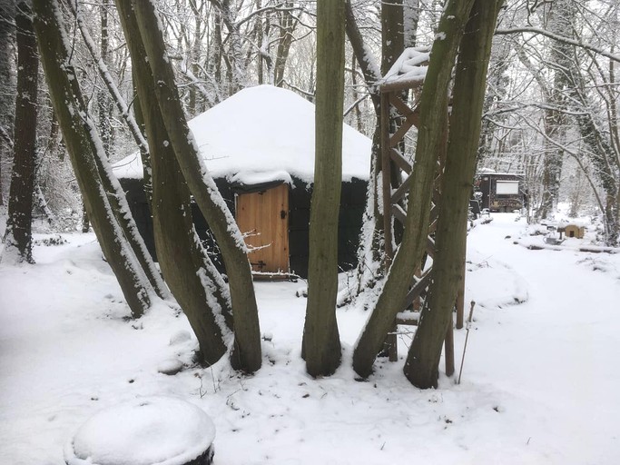 Yurts (Kent, England, United Kingdom)