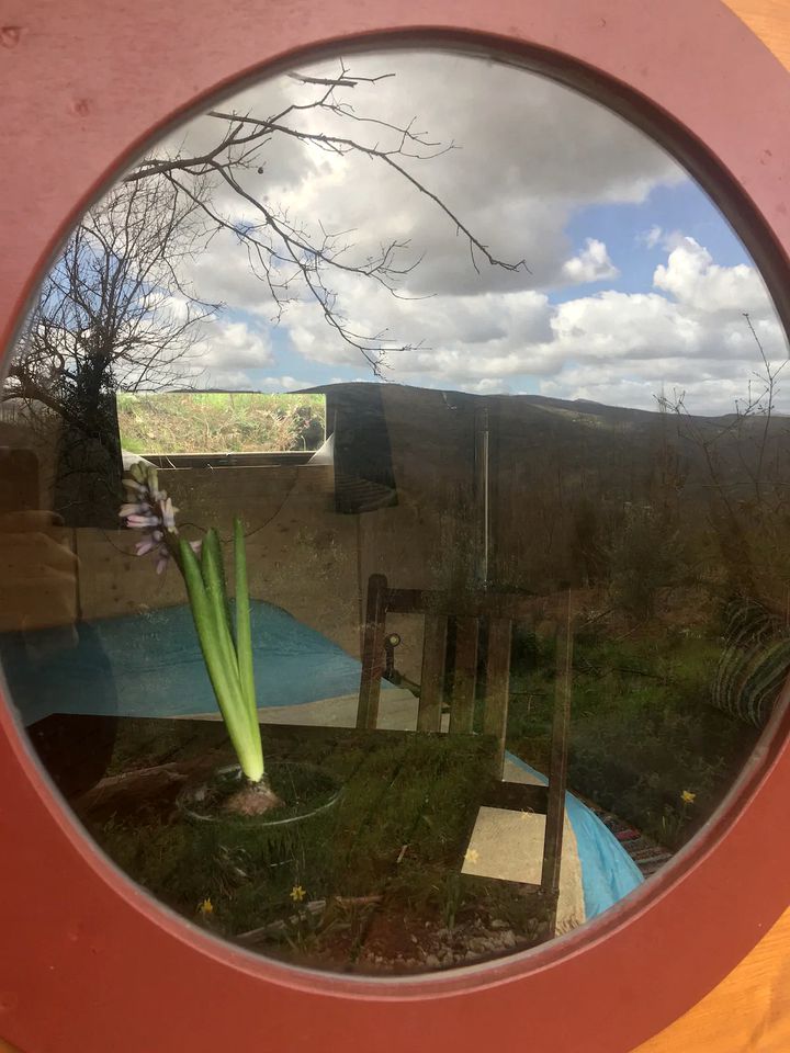 Rustic Hobbit House Accommodation in Serra do Açor for a Relaxing Holiday in Portugal