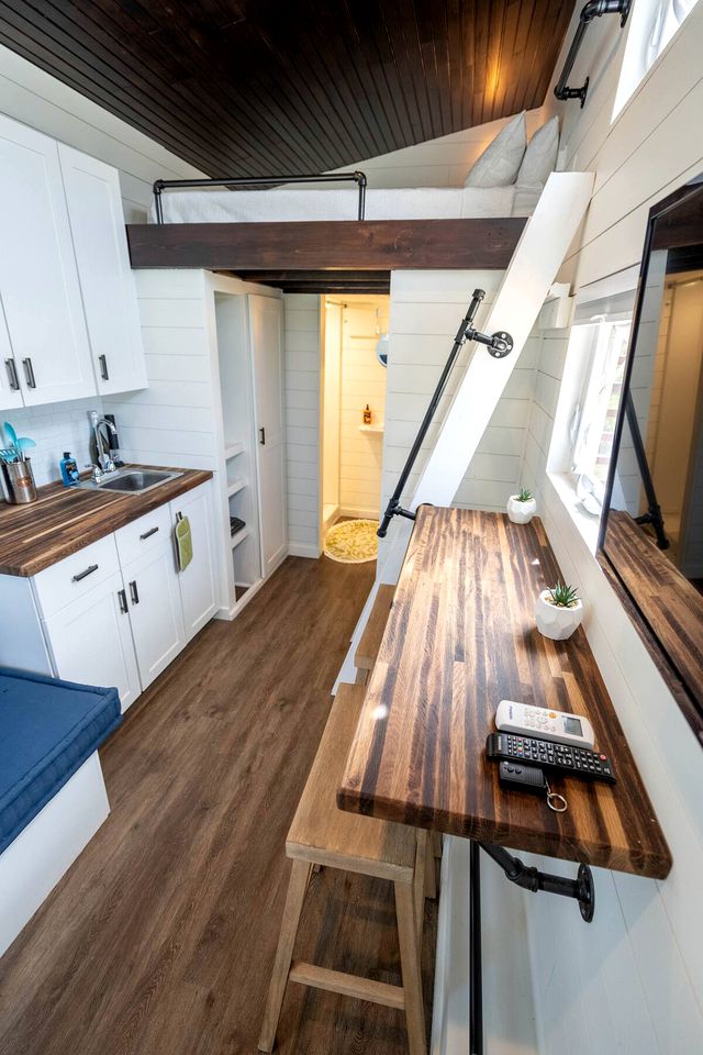 Secluded Tiny House Rental for Glamping in South Carolina