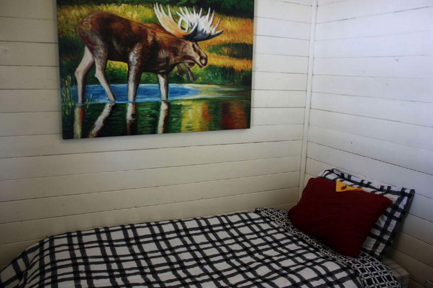 Cozy British Columbia Holiday Cottage on a Ranch