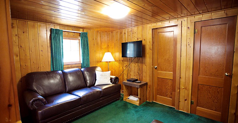 Cabins (Estes Park, Colorado, United States of America)