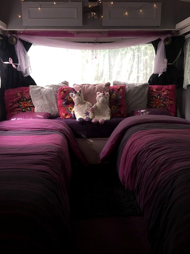 Caravans (Kent, England, United Kingdom)