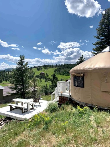 Yurts (Boulder, Colorado, United States of America)