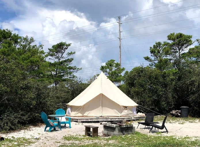 Bell Tents (Gulf Shores, Alabama, United States of America)