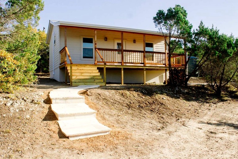 Cabin rental for a weekend getaway near Austin