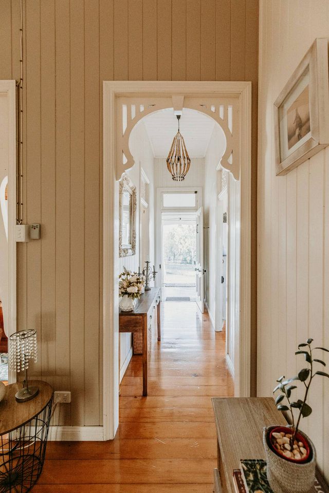 Stunning Cabin with Fireplace Perfect for a Weekend Getaway from Brisbane