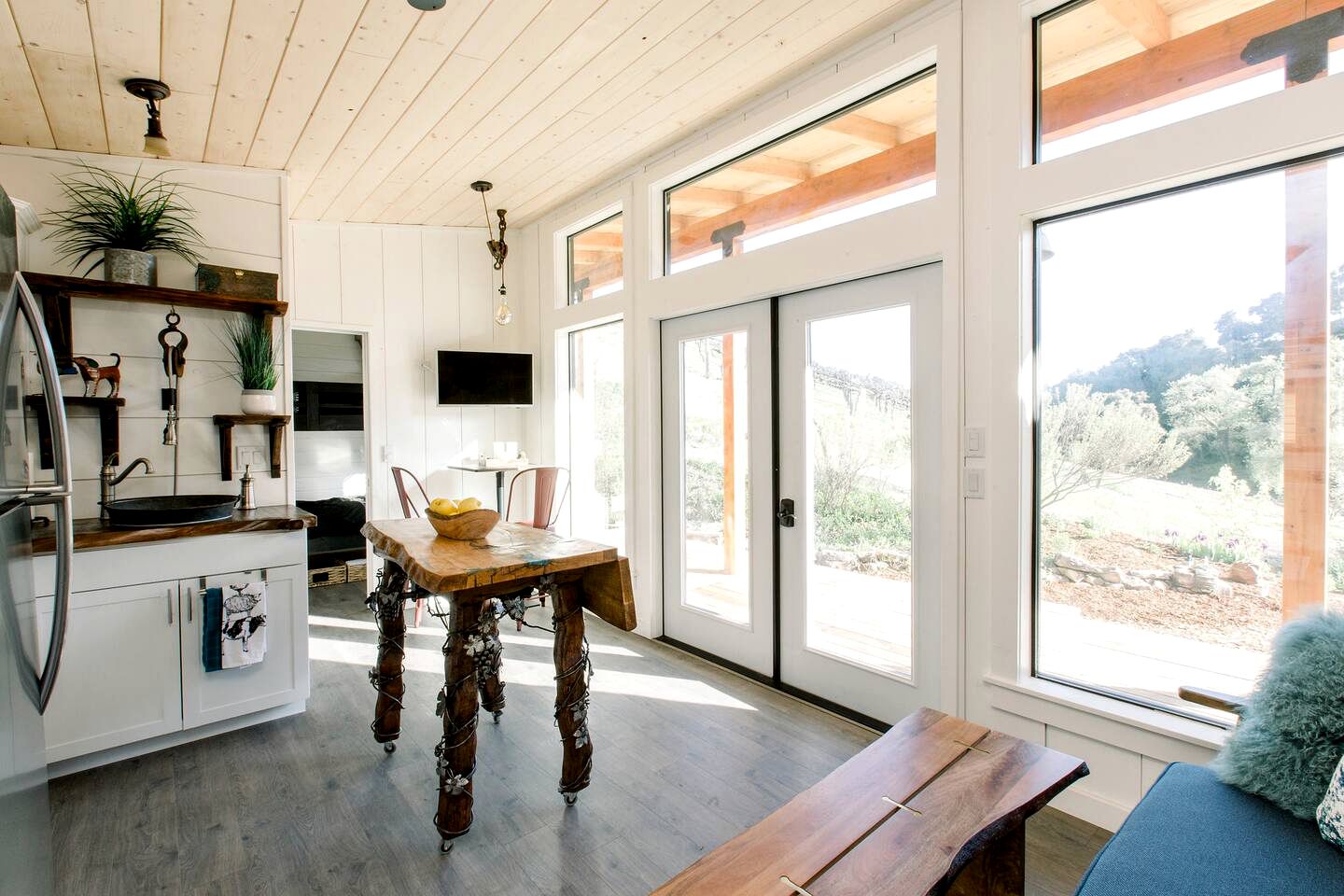 Gorgeous Paso Robles Cabin for Glamping in California