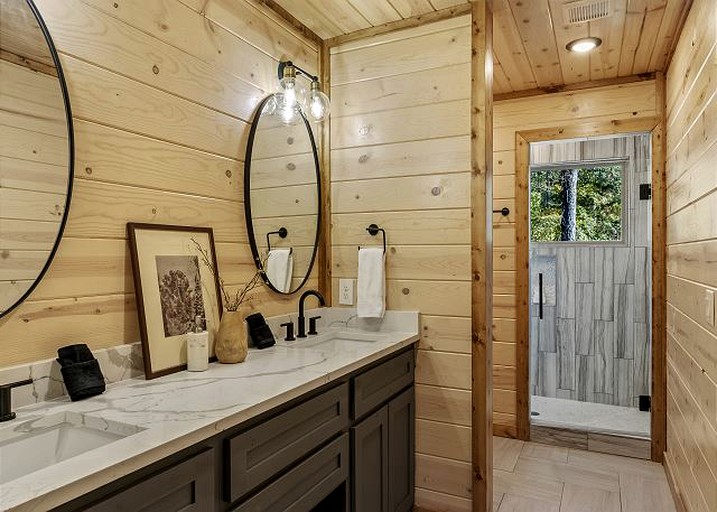 Hidden Haven Lodge | Cabins (Hochatown, Oklahoma, United States of America)
