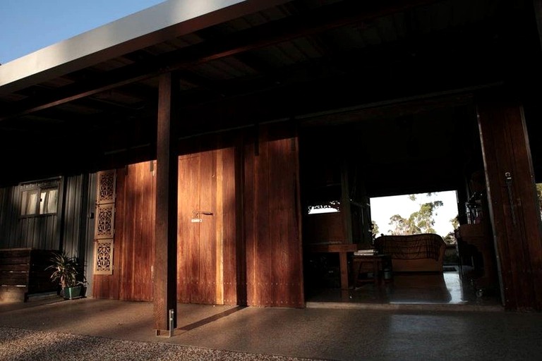 Cabins (Gold Coast, Queensland, Australia)