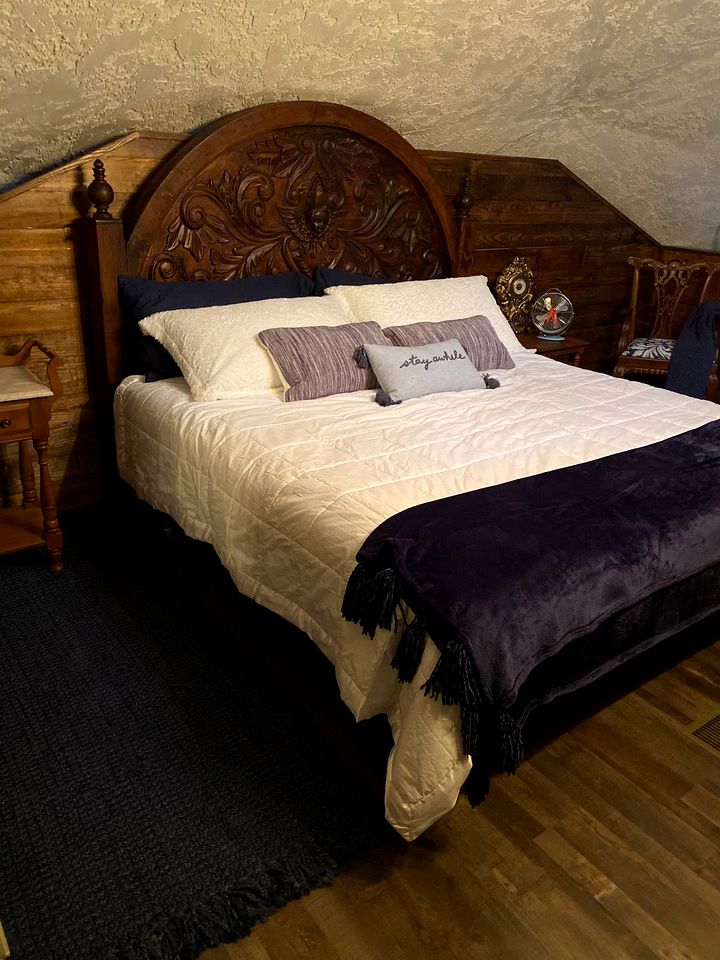 Exciting Hobbit House Rental Ideal for a Fun Vacation in Arkansas