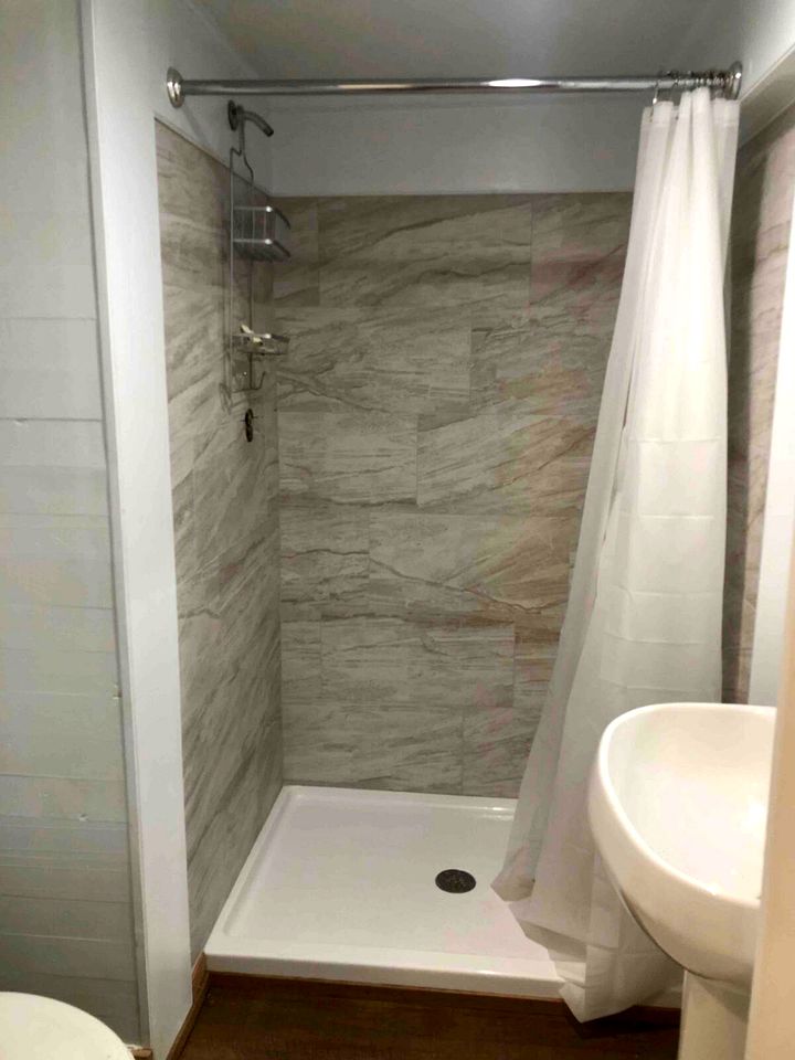 Enchanting Stone Cottage Perfect for Romantic Getaways near Washington D.C