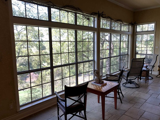 Cabins (Bandera, Texas, United States of America)