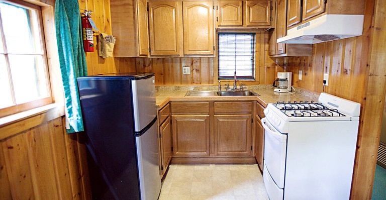 Cabins (Estes Park, Colorado, United States of America)