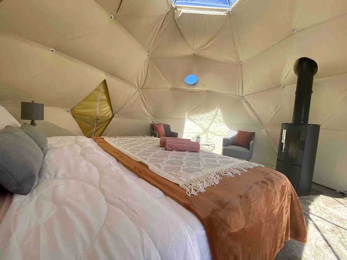 Domes (Williams, Arizona, United States of America)