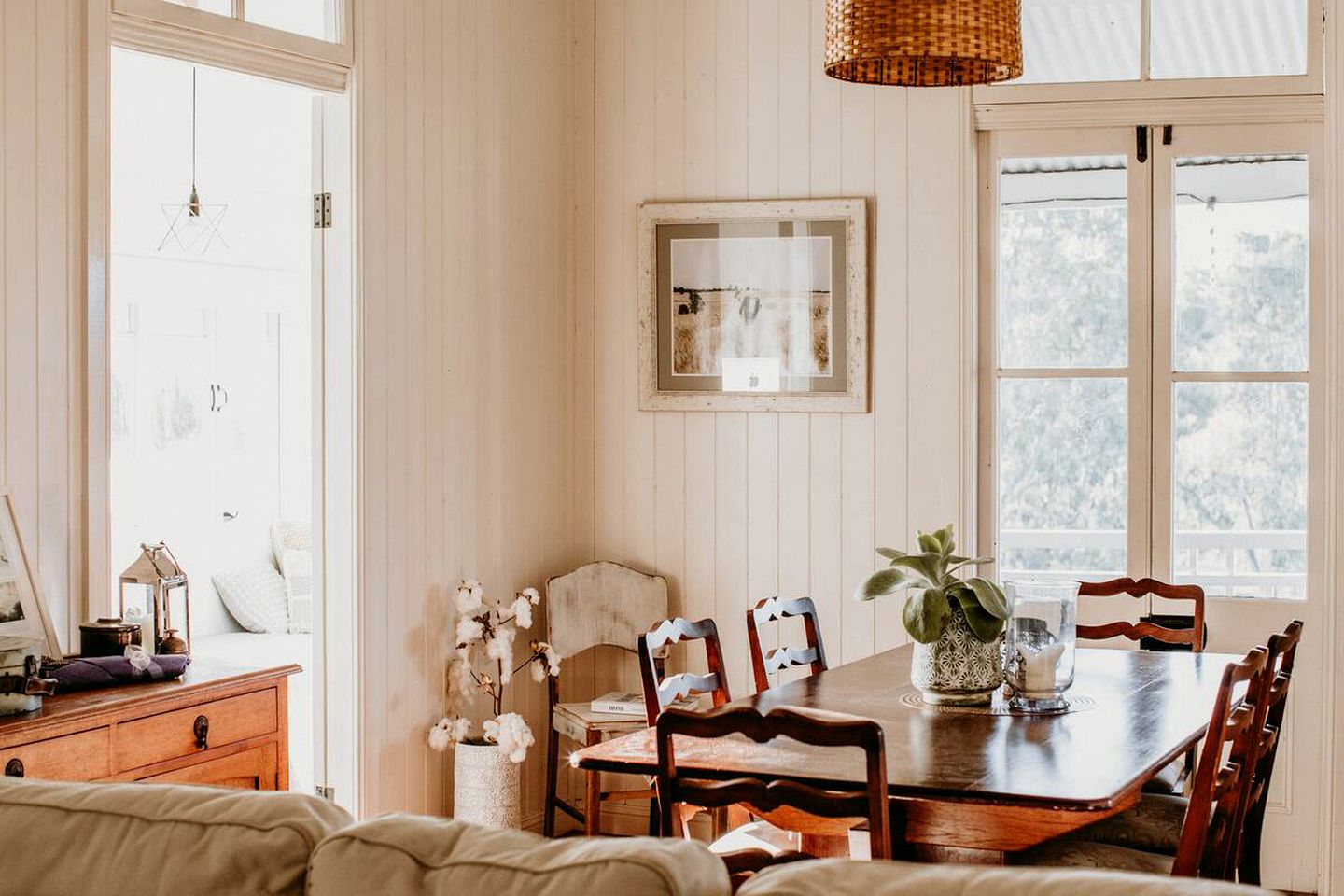 Stunning Cabin with Fireplace Perfect for a Weekend Getaway from Brisbane