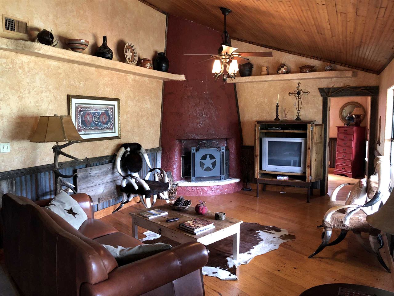 Antler Mountain House in Tarpley, TX