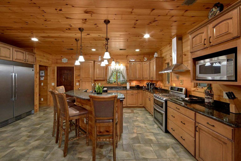 Cabins (Gatlinburg, Tennessee, United States)