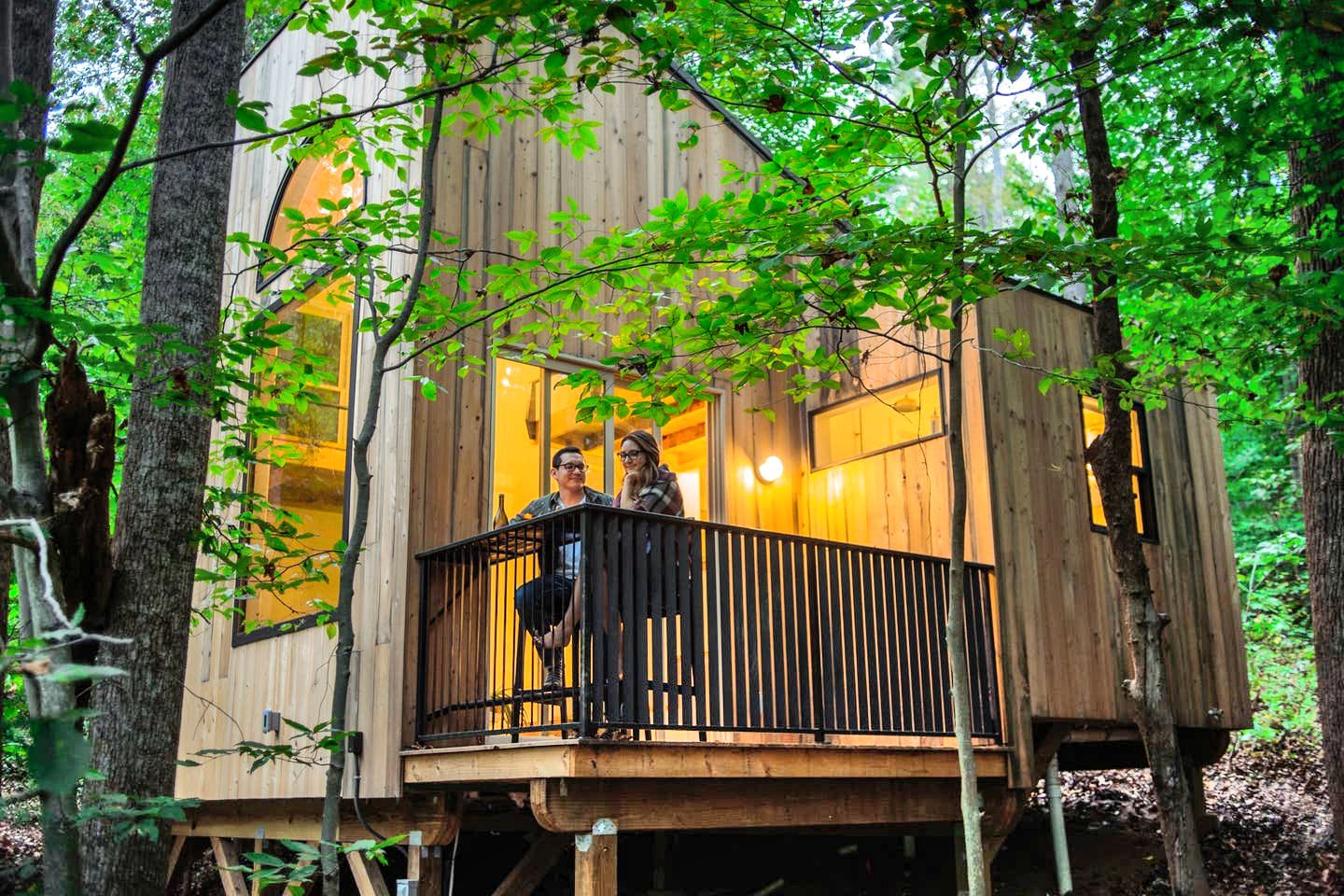 Glamping in North Carolina Tiny House near Asheville