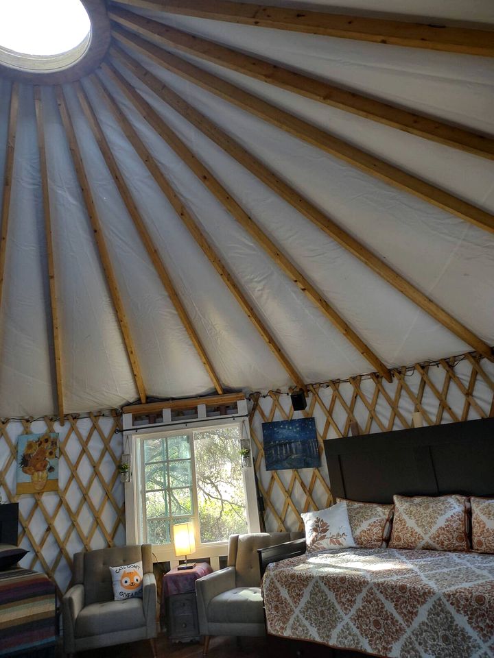 Cozy Glamping Yurt in Santa Paula for a Family Vacation in California