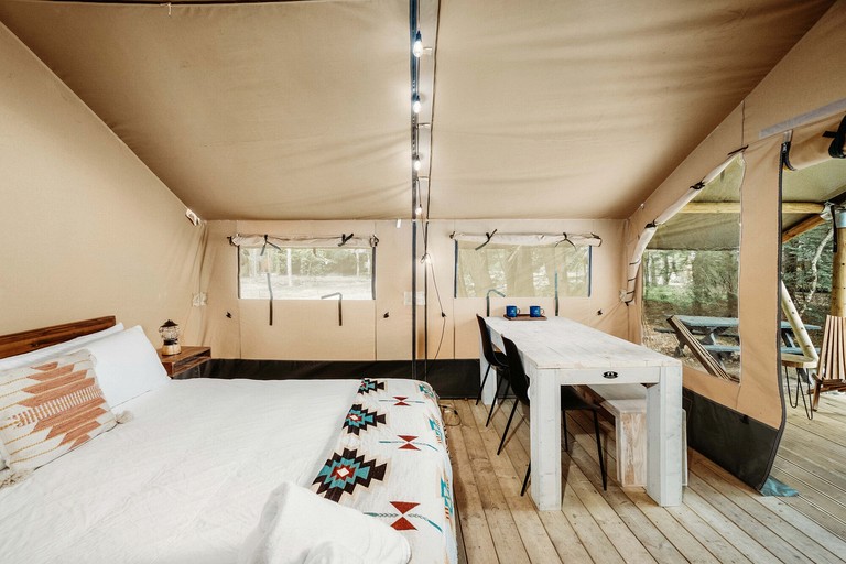 Safari Tents (United States of America, North Woodstock, New Hampshire)