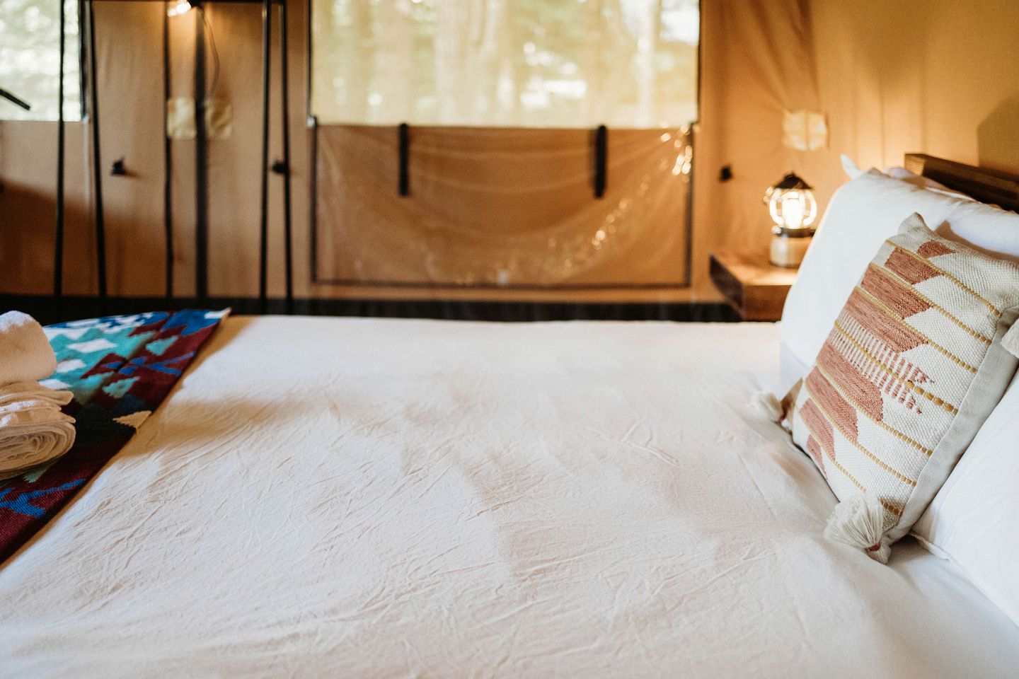 Outstanding Safari Tent with Fire Pit and Nice Sights in North Woodstock, New Hampshire