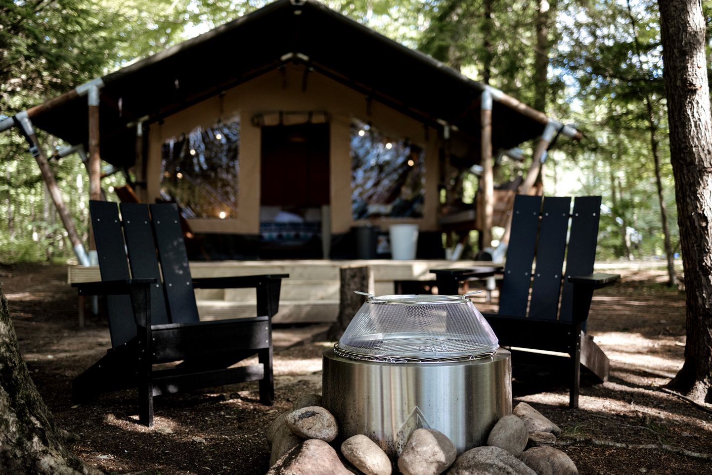 Outstanding Safari Tent with Fire Pit and Nice Sights in North Woodstock, New Hampshire