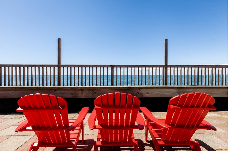 Elegant Oceanfront Cottages with Private Beach Access in North Truro, Massachusetts
