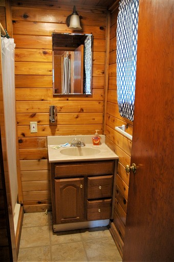 Cabins (United States of America, Cooper Landing, Alaska)