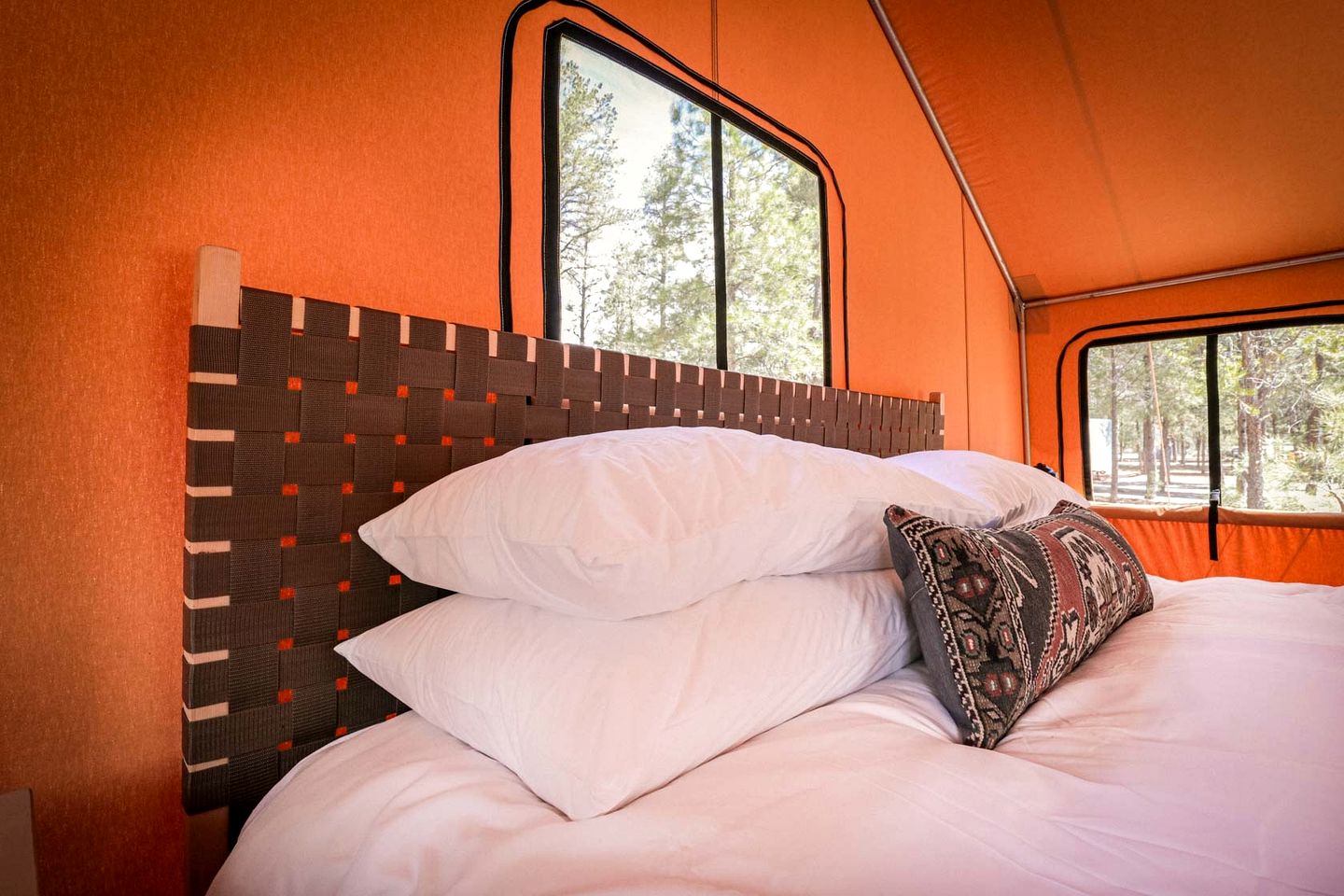 Tranquil Safari Tent Getaway in Nature at the Grand Canyon in Arizona