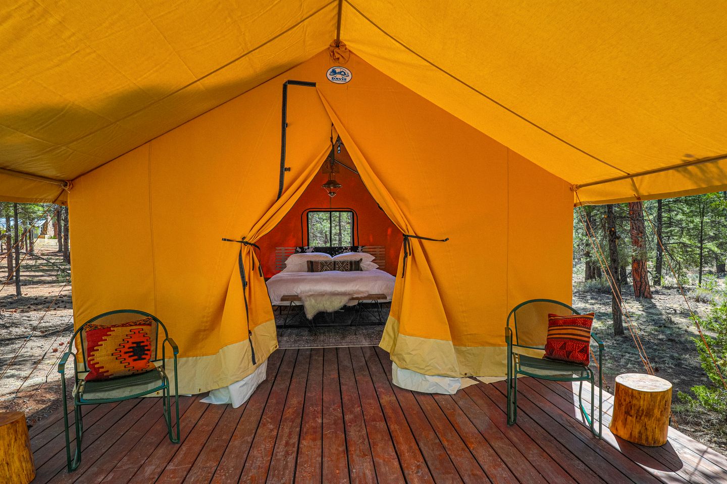 Tranquil Safari Tent Getaway in Nature at the Grand Canyon in Arizona