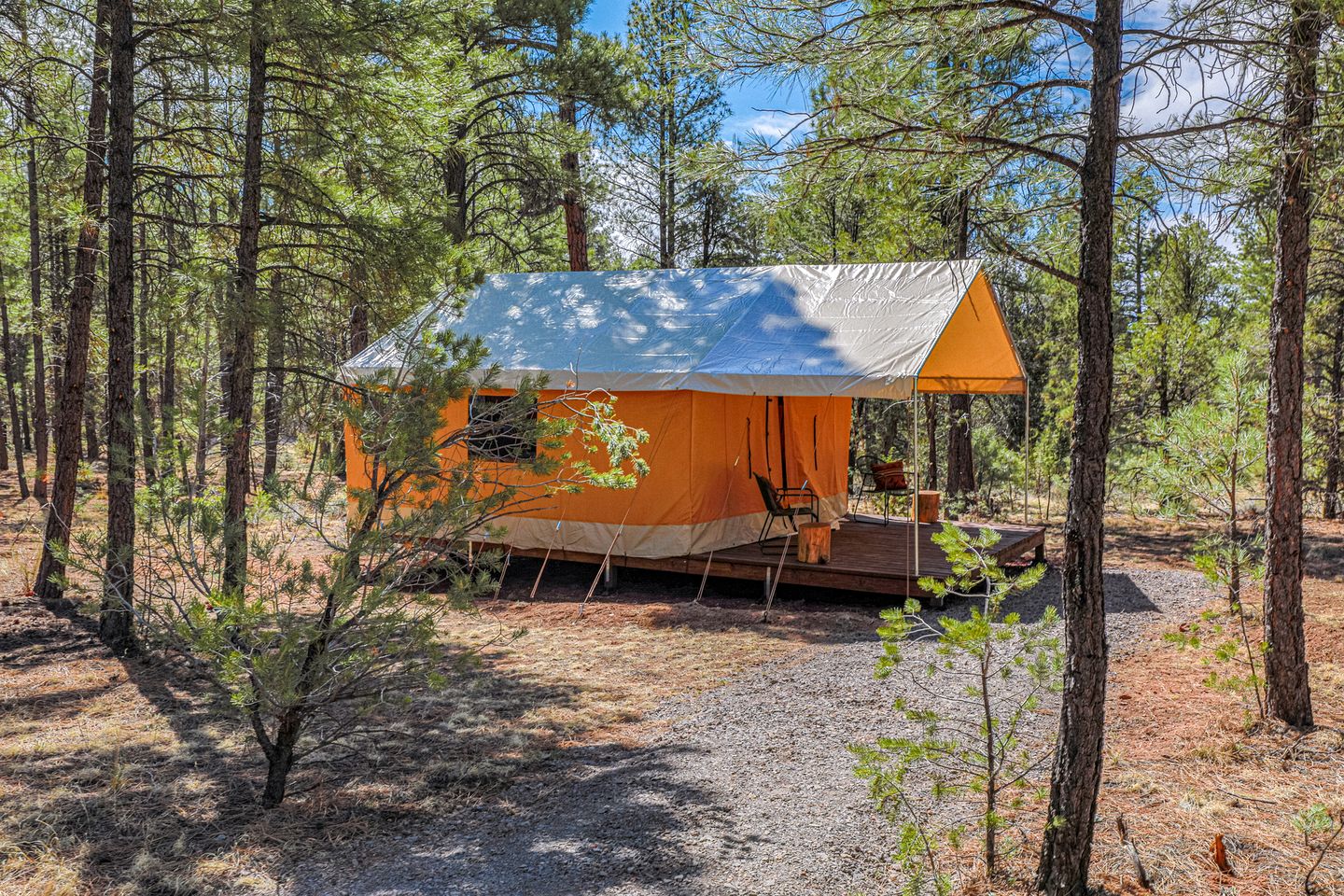 Tranquil Safari Tent Getaway in Nature at the Grand Canyon in Arizona