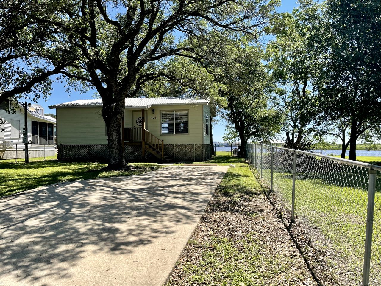 Idyllic Cabin with a Fire Pit Perfect for a Weekend Getaway from Houston