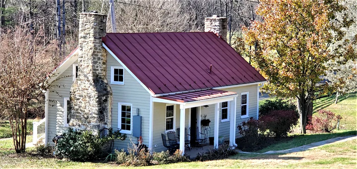 Historic Cabin near Luray Caverns Perfect for a Family Vacation in Virginia