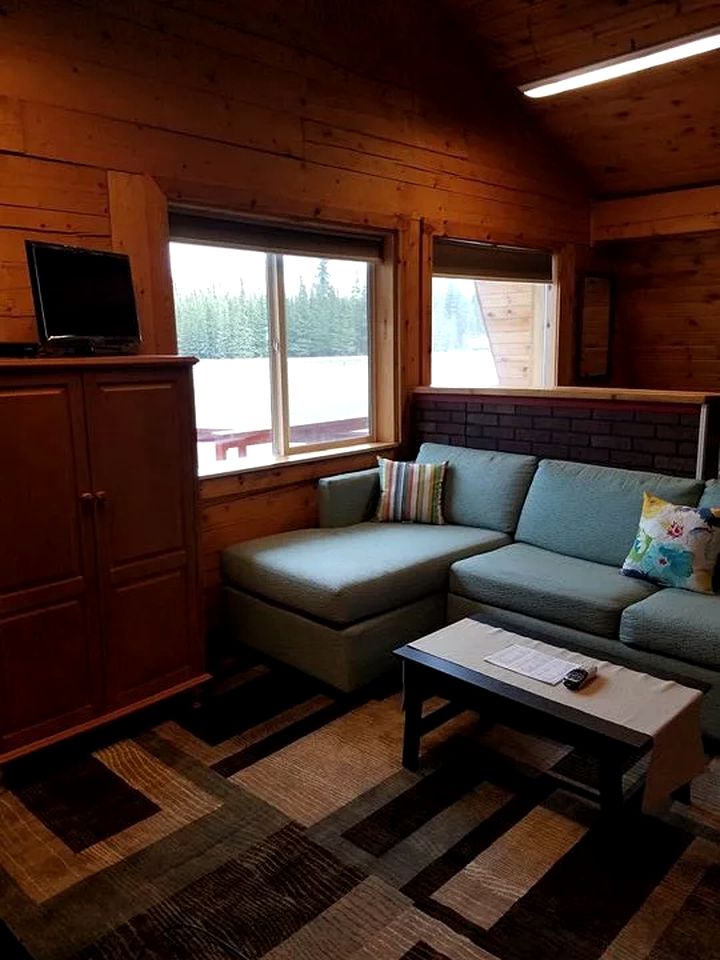 Idyllic Cabin Lodging near Denali National Park