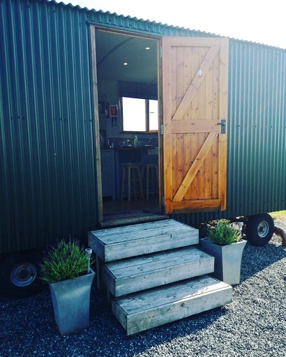 Huts (Haverfordwest, Wales, United Kingdom)